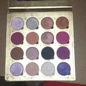 Eyeshadow